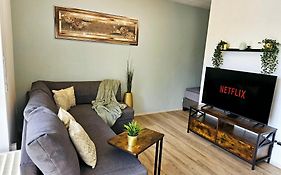 Like at home - moderne Wohnung in Königsbrunn - 30qm - Netflix